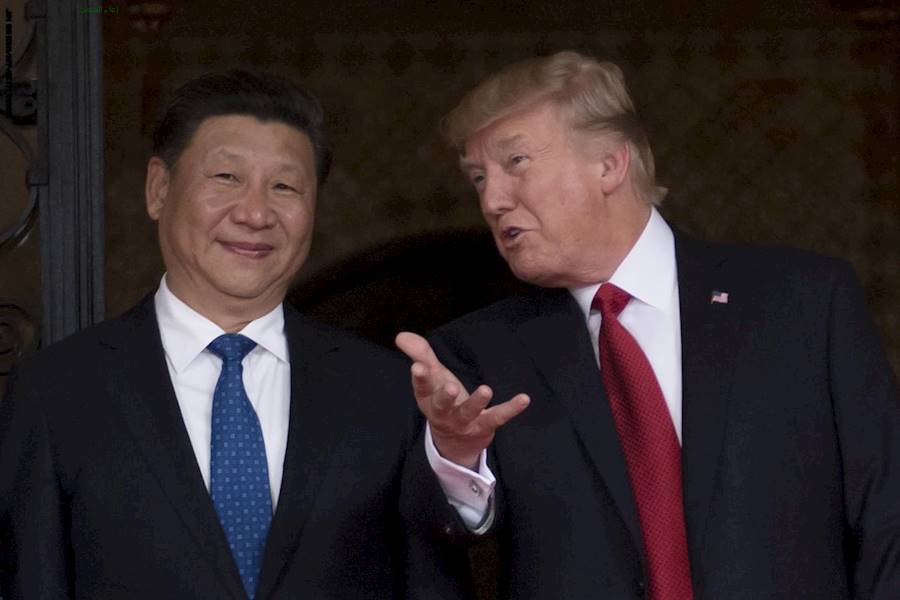 ترامب يعلن تأجيل تطبيق زيادة الرسوم الجمركية على الواردات الصينية