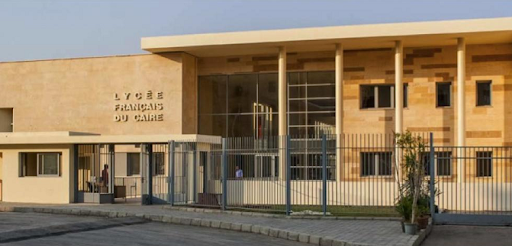 فرنسا تقرر إغلاق مدرستين بعد اكتشاف حالات إصابة بكورونا
